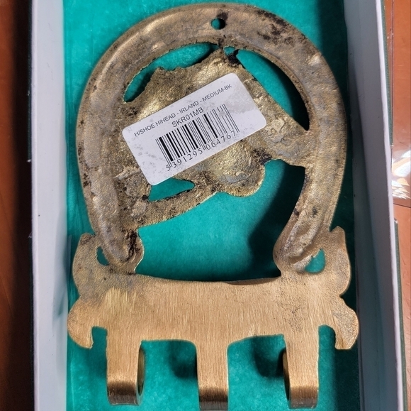 Liffey Artefacts Horseshoe and Horse Head Metal Hook Hand Crafted in Ireland - Picture 3 of 5